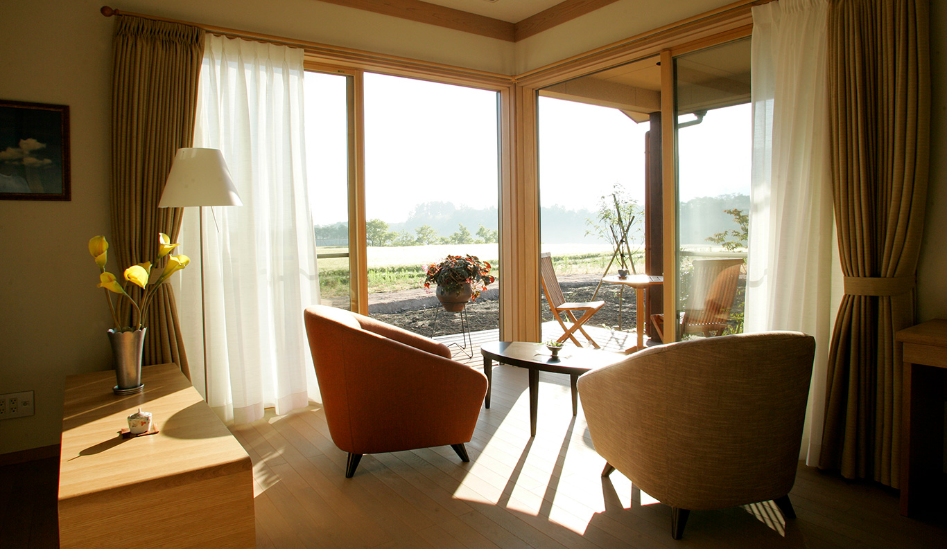 Natural Modern Edatsubaki