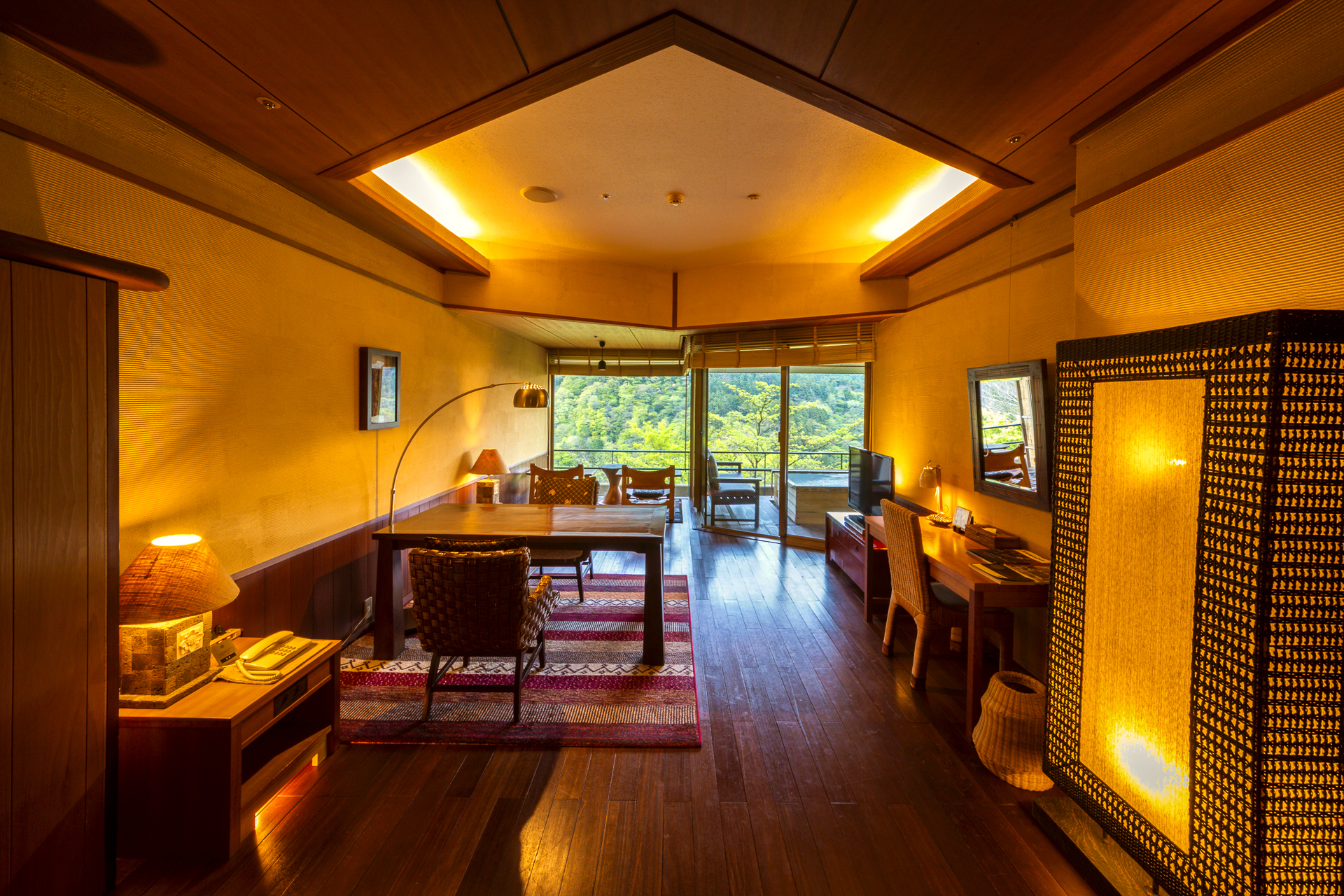 Hoshi (Western Style)