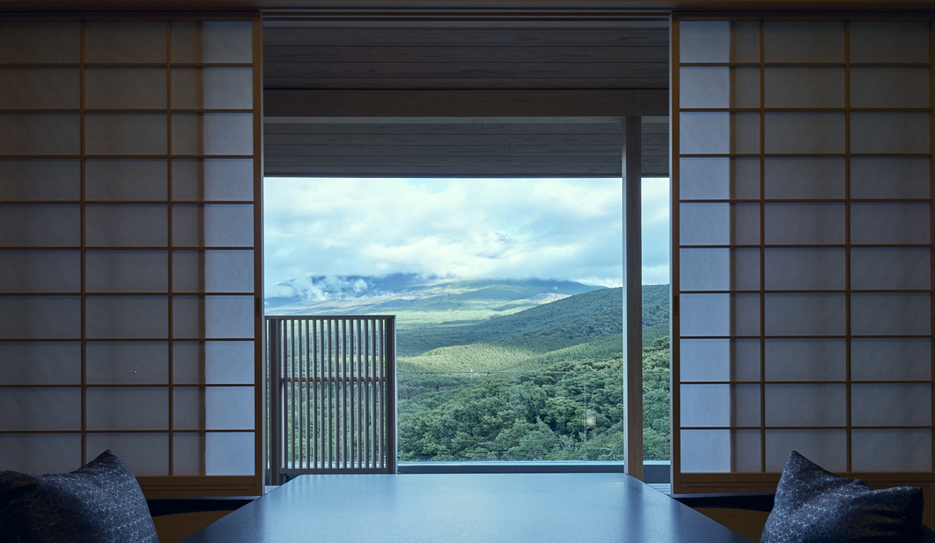 Roof Top Suite [hana]