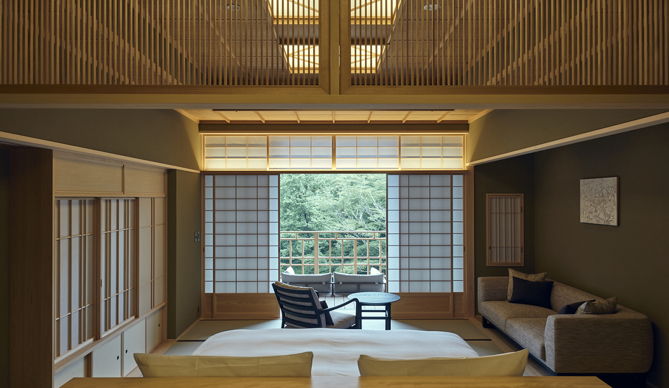 Standard Suite with Wooden Bath, King Bed Type B